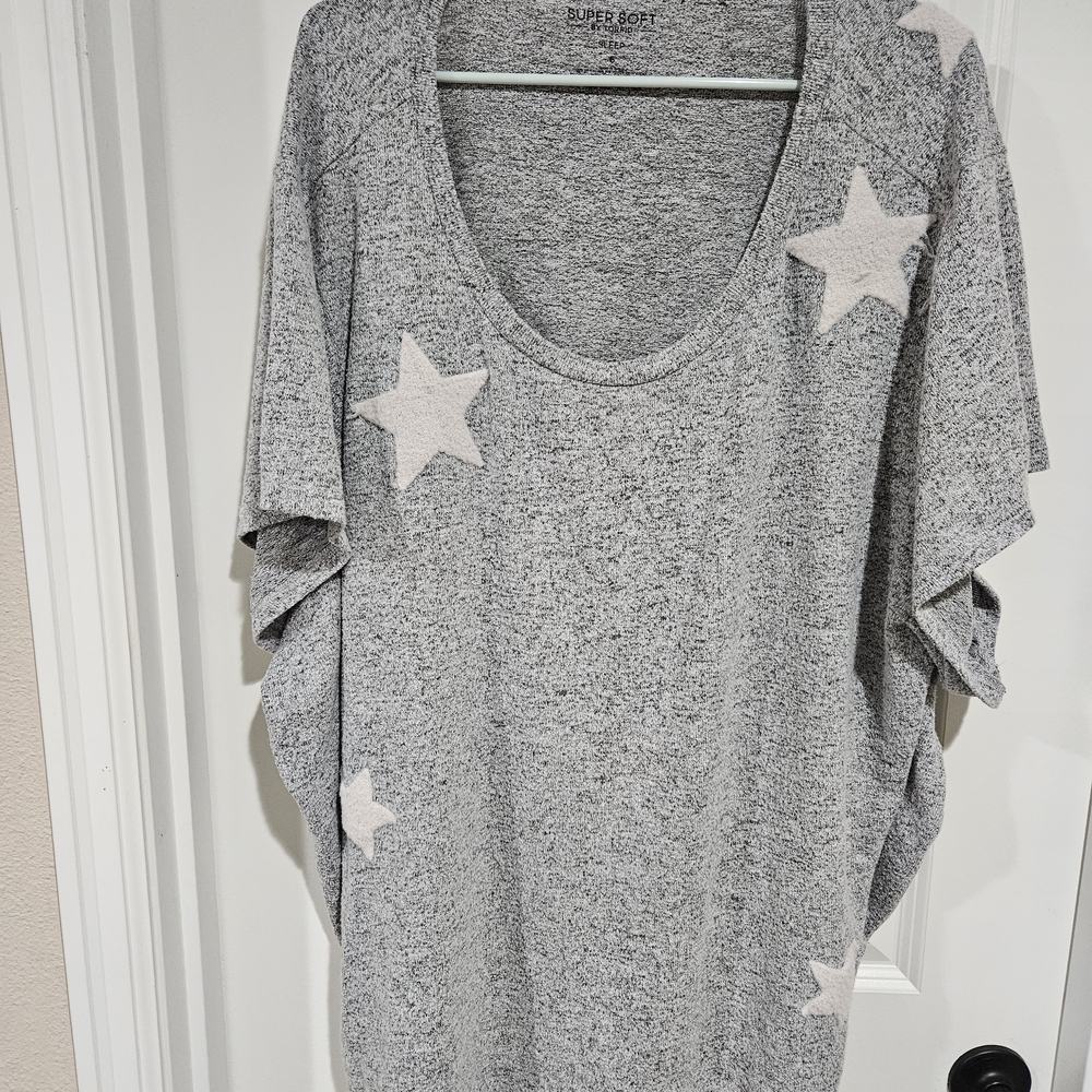 Torrid Heather Gray Star Short Sleeve Tee